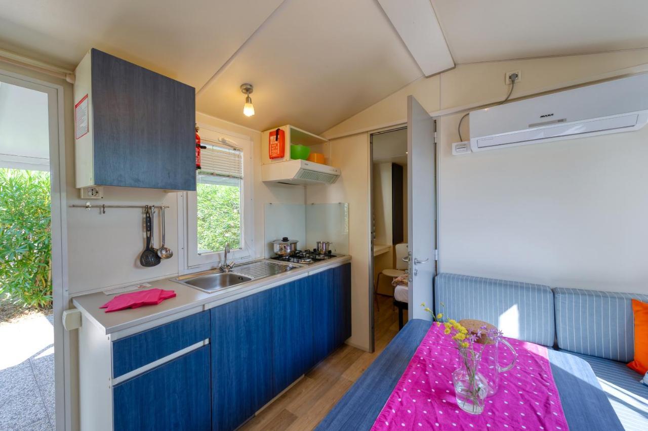San Benedetto Camping Relais Peschiera del Garda Exteriör bild