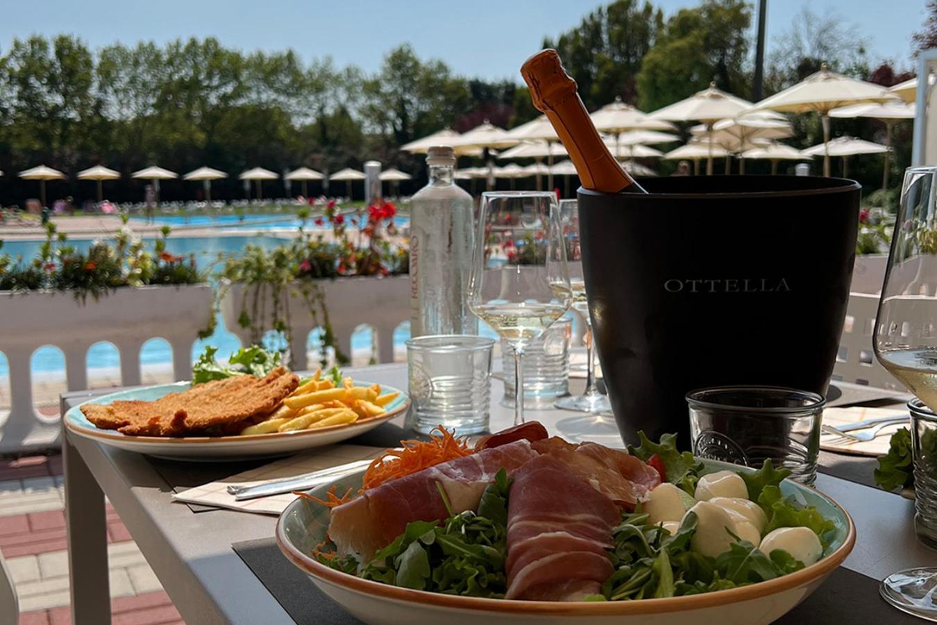 San Benedetto Camping Relais Peschiera del Garda Exteriör bild