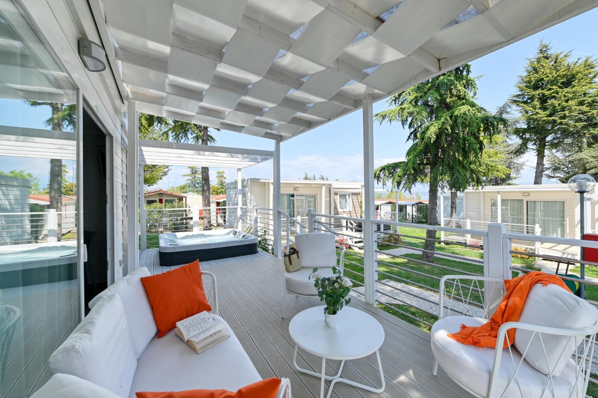San Benedetto Camping Relais Peschiera del Garda Exteriör bild