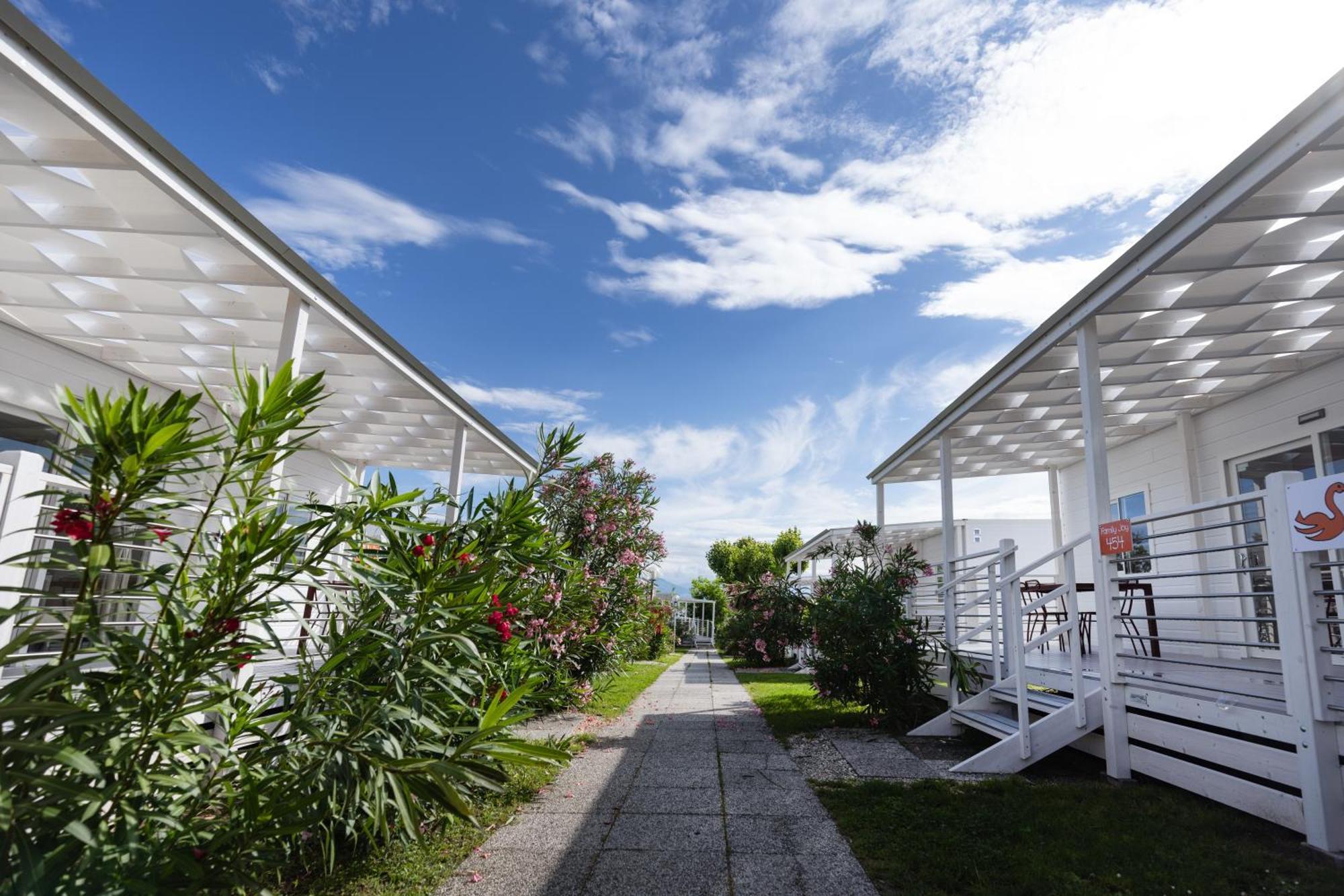 San Benedetto Camping Relais Peschiera del Garda Exteriör bild